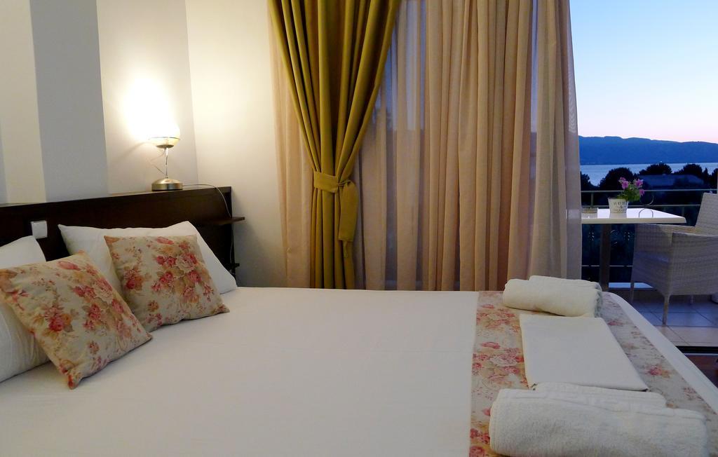 Ampoulos Rooms & Apartments Kedro Exteriér fotografie